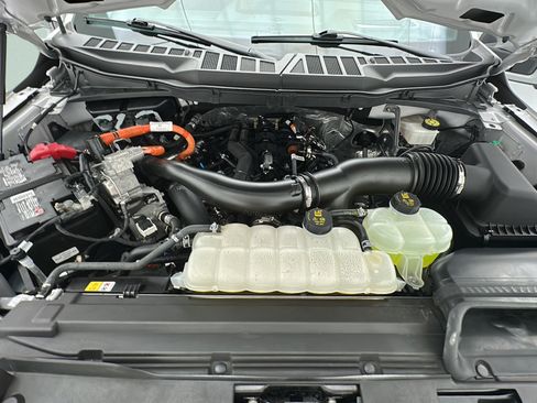 Used 2024 Ford F150 Lariat w/ Equipment Group 502A High AWD/4WD image 28