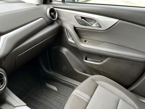 Certified 2024 Chevrolet Blazer LT w/ Convenience Package image 26