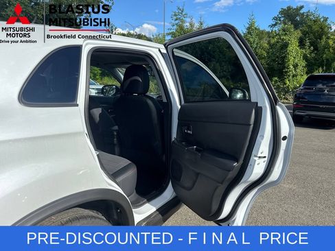 Used 2025 Mitsubishi Outlander Sport SE AWD/4WD image 24