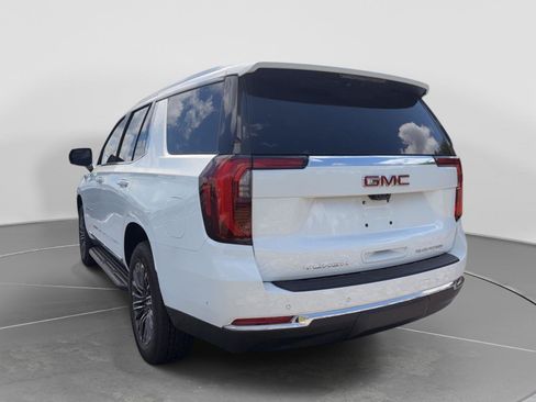 Used 2026 GMC Yukon Elevation w/ Elevation Premium Package AWD/4WD image 3