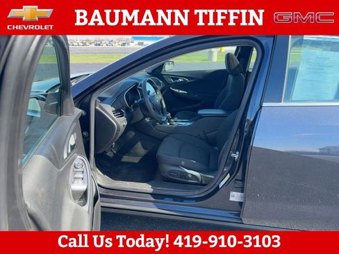 Used 2023 Chevrolet Malibu LT FWD image 19
