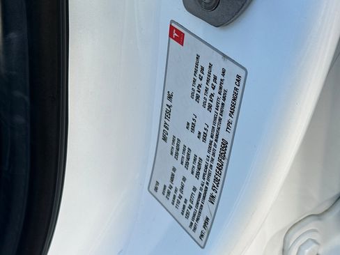 Used 2018 Tesla Model 3 Long Range image 28