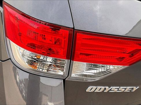 Used 2017 Honda Odyssey EX-L image 30