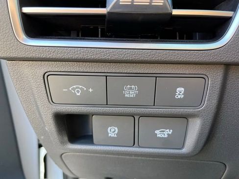 Used 2024 Hyundai Sonata Limited image 18