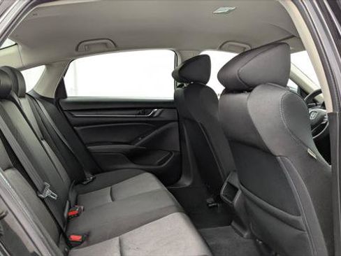 Used 2020 Honda Accord LX image 17