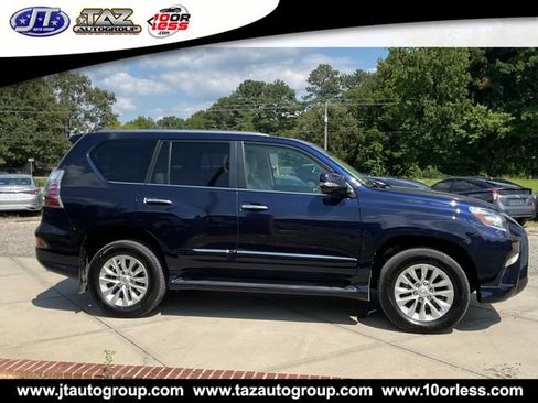 Used 2017 Lexus GX 460 Premium w/ Premium Package AWD/4WD image 8