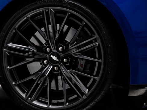 Used 2018 Chevrolet Camaro ZL1 image 86