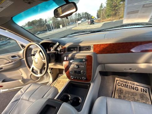 Used 2012 Chevrolet Tahoe LT image 49