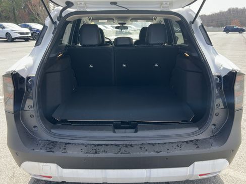 New 2026 Nissan Kicks SR w/ Cold Weather Package image 30