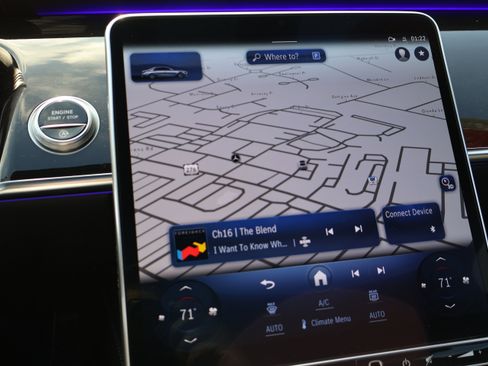 Certified 2023 Mercedes-Benz S 500 4MATIC image 33