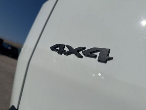 New 2026 Jeep Cherokee Limited image 25