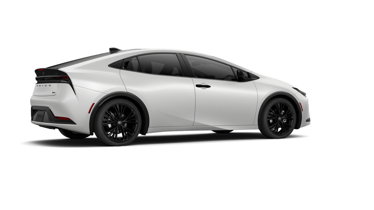 New 2027 Toyota Prius FWD image 13