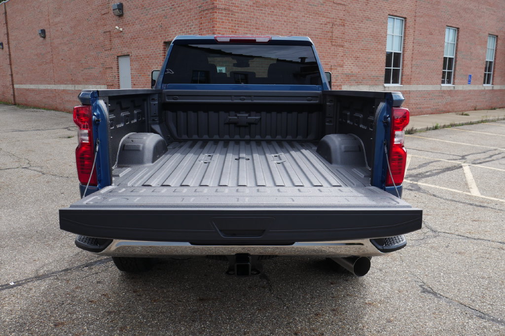 New 2026 Chevrolet Silverado 2500 LT AWD/4WD image 9