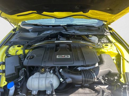 Used 2021 Ford Mustang GT Premium w/ GT Performance Package RWD image 14