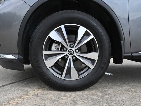 Used 2021 Nissan Murano SV image 29