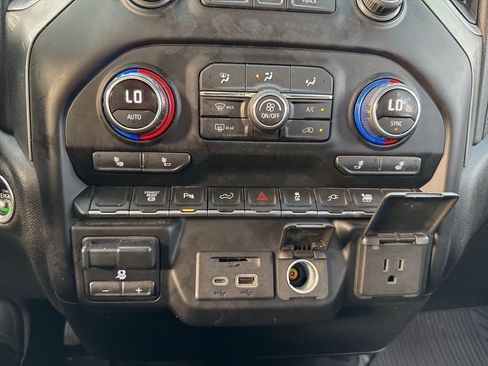 Used 2020 Chevrolet Silverado 2500 LT w/ All Star Edition image 36