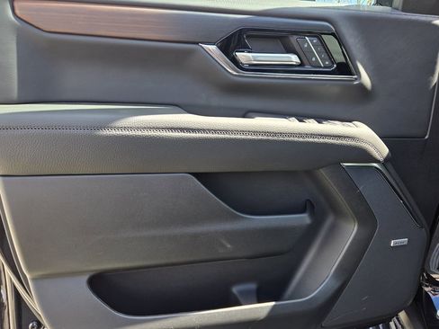 New 2026 GMC Yukon XL Denali AWD/4WD image 22