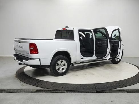 Used 2025 RAM 1500 Big Horn AWD/4WD image 15