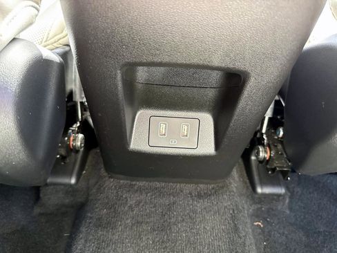 Used 2023 Hyundai Tucson Limited image 19