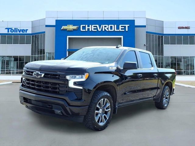Used 2024 Chevrolet Silverado 1500 RST w/ Z71 Off-Road Package AWD/4WD image 2