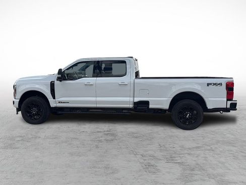 Used 2025 Ford F250 XLT w/ Black Appearance Package AWD/4WD image 6