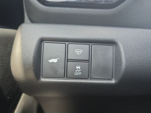 Used 2025 Honda Pilot TrailSport image 26