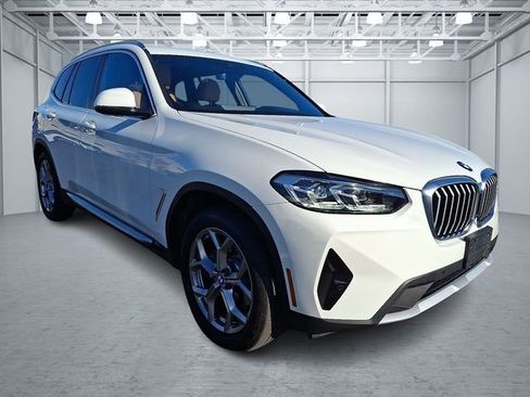 Certified 2022 BMW X3 xDrive30i w/ Premium Package 2 (ZPA) image 3