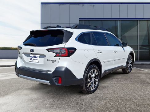 Used 2021 Subaru Outback Limited XT AWD/4WD image 6