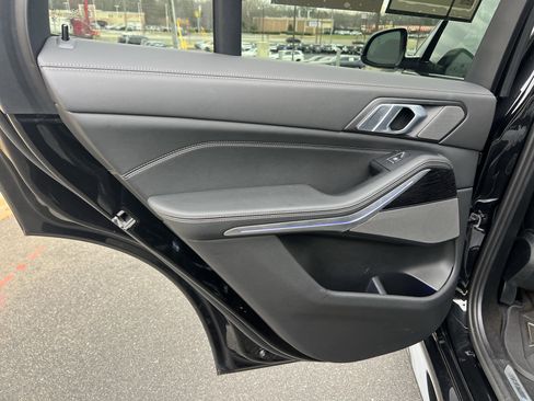 Used 2024 BMW X5 xDrive40i w/ M Sport Package image 28