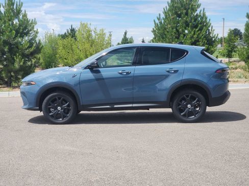 New 2024 Dodge Hornet GT w/ Tech Pack w/o Parking image 4