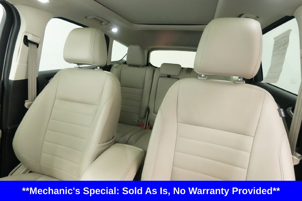 Used 2014 Ford Escape Titanium w/ Equipment Group 401A AWD/4WD image 14