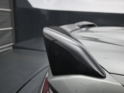 Used 2023 Chevrolet Corvette Stingray Premium Conv w/ Z51 Performance Package RWD image 16