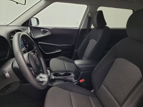 Used 2021 Kia Soul S image 17