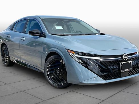 New 2026 Nissan Sentra SR w/ Floor Mat Package image 2