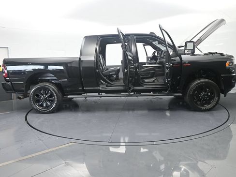 Used 2024 RAM 2500 Laramie w/ Night Edition AWD/4WD image 76