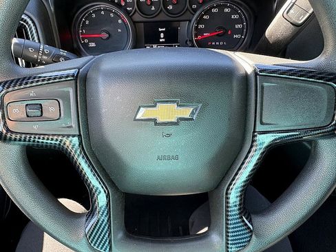 Used 2020 Chevrolet Silverado 2500 Custom w/ Custom Convenience Package image 19