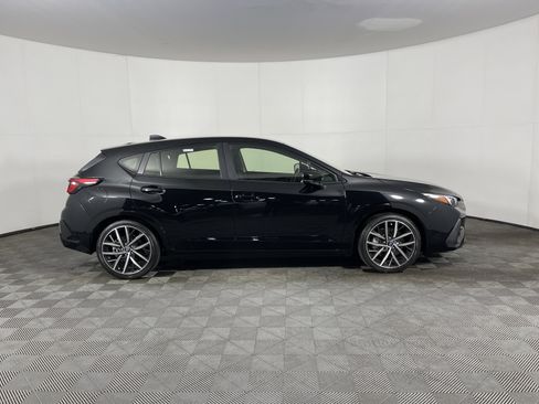 Used 2024 Subaru Impreza 2.0i Sport image 5