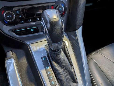 Used 2014 Ford Focus Titanium image 12