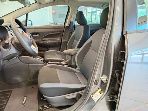 New 2025 Nissan Versa SV w/ Trunk Package FWD image 10