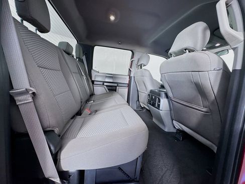 Used 2018 Ford F250 XLT w/ XLT Premium Package image 28