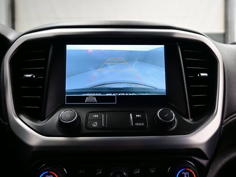 Used 2022 GMC Acadia SLE w/ Driver Convenience Package AWD/4WD image 19