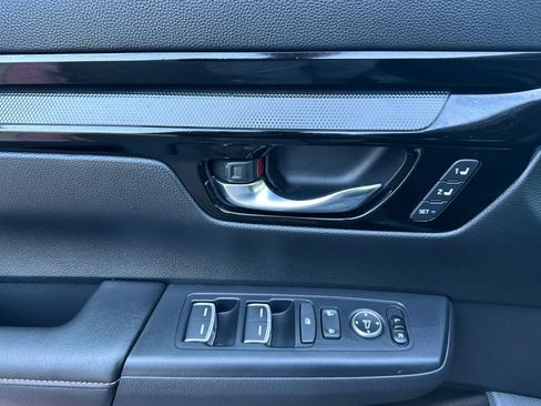 Certified 2025 Honda CR-V Sport Touring image 5