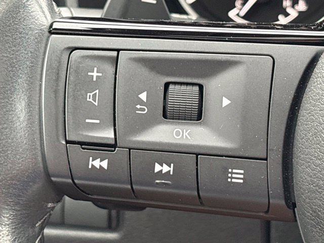 Certified 2023 Nissan Rogue SL w/ SL Premium Package AWD/4WD image 23