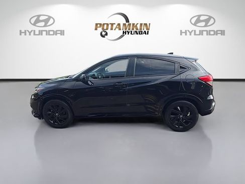 Used 2021 Honda HR-V Sport image 8
