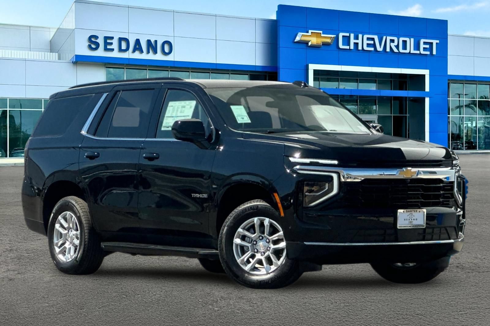 New 2026 Chevrolet Tahoe 4WD image 2