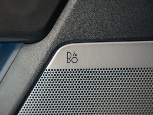 Used 2023 Ford F150 Lariat w/ Equipment Group 502A High image 52