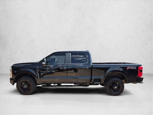 Certified 2023 Ford F250 XL w/ STX Appearance Package AWD/4WD image 7