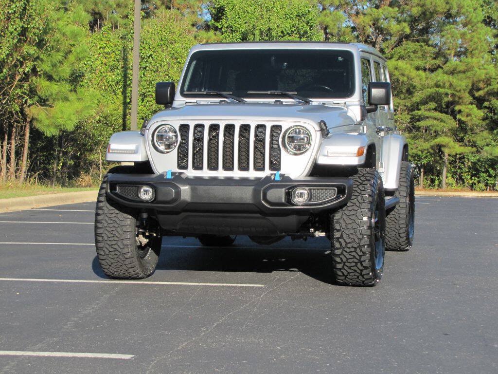 Used 2022 Jeep Wrangler Unlimited Sahara w/ Safety Group AWD/4WD image 9
