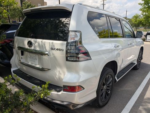 Certified 2023 Lexus GX 460 Premium w/ Accessory Package image 5