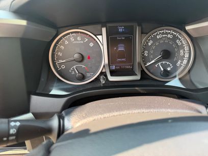 Used 2019 Toyota Tacoma SR5 w/ SR5 Appearance Package (SM)